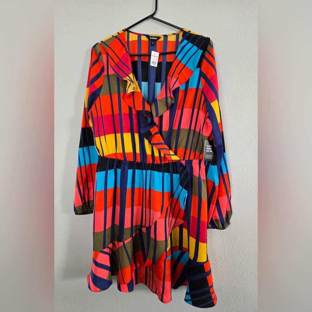 Express Vibrant Long Sleeve Dress